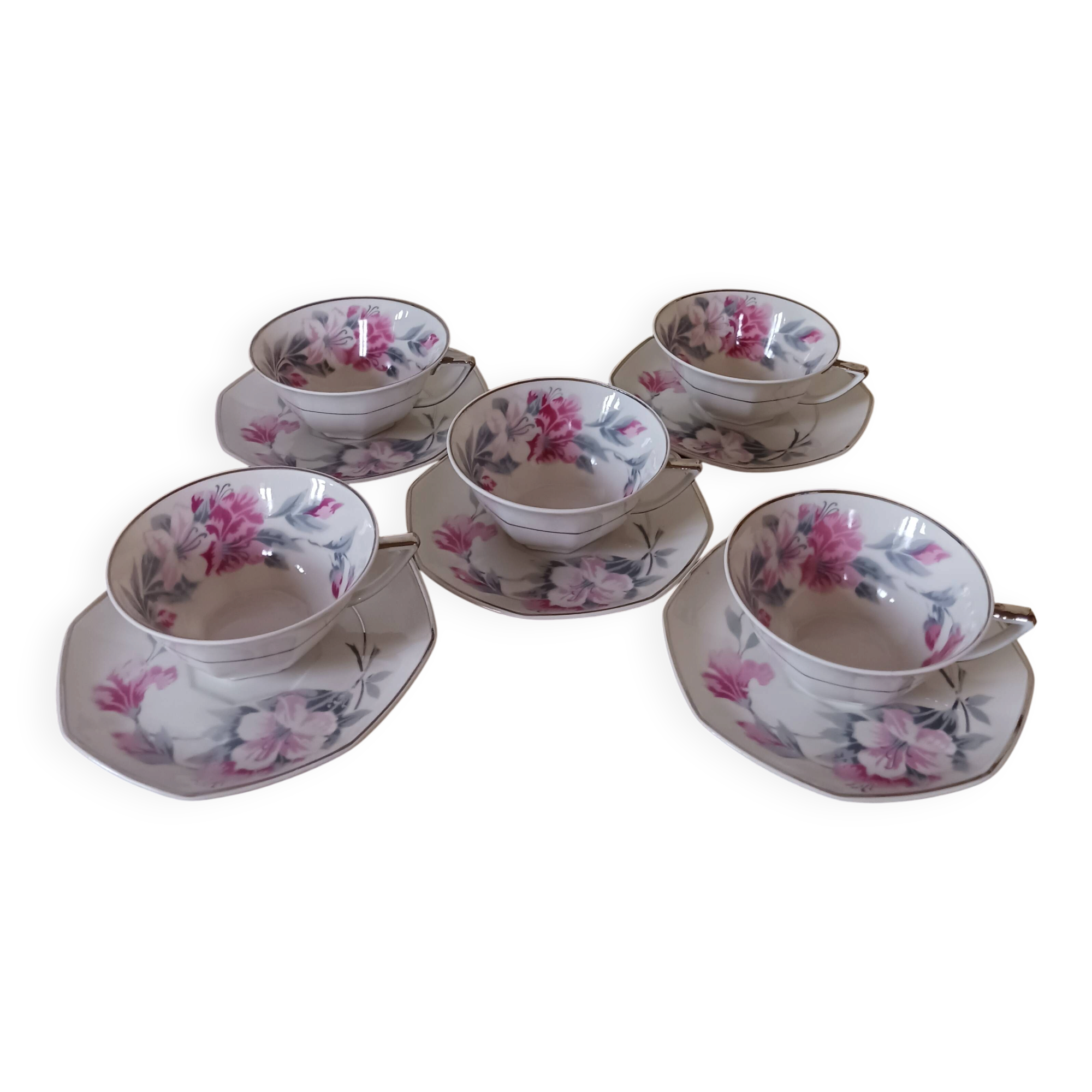 Tasses et sous tasses , années 50 .