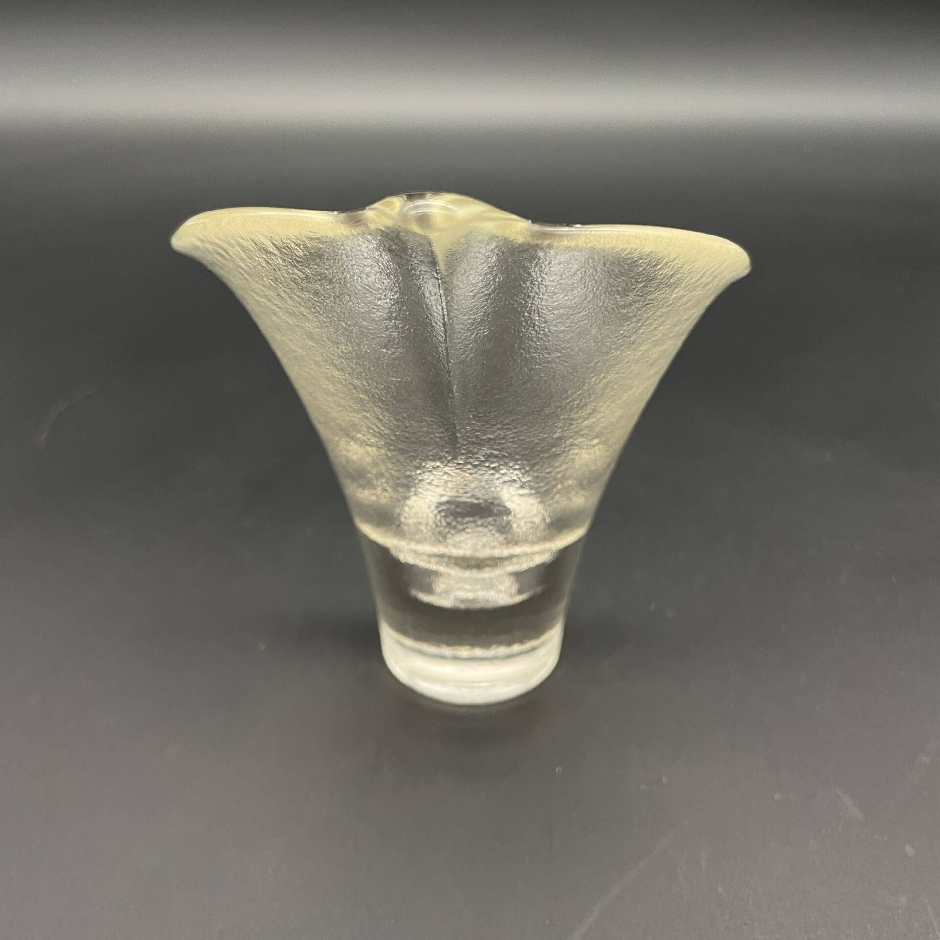 Vintage glass photophore in the shape of a calla lily – a