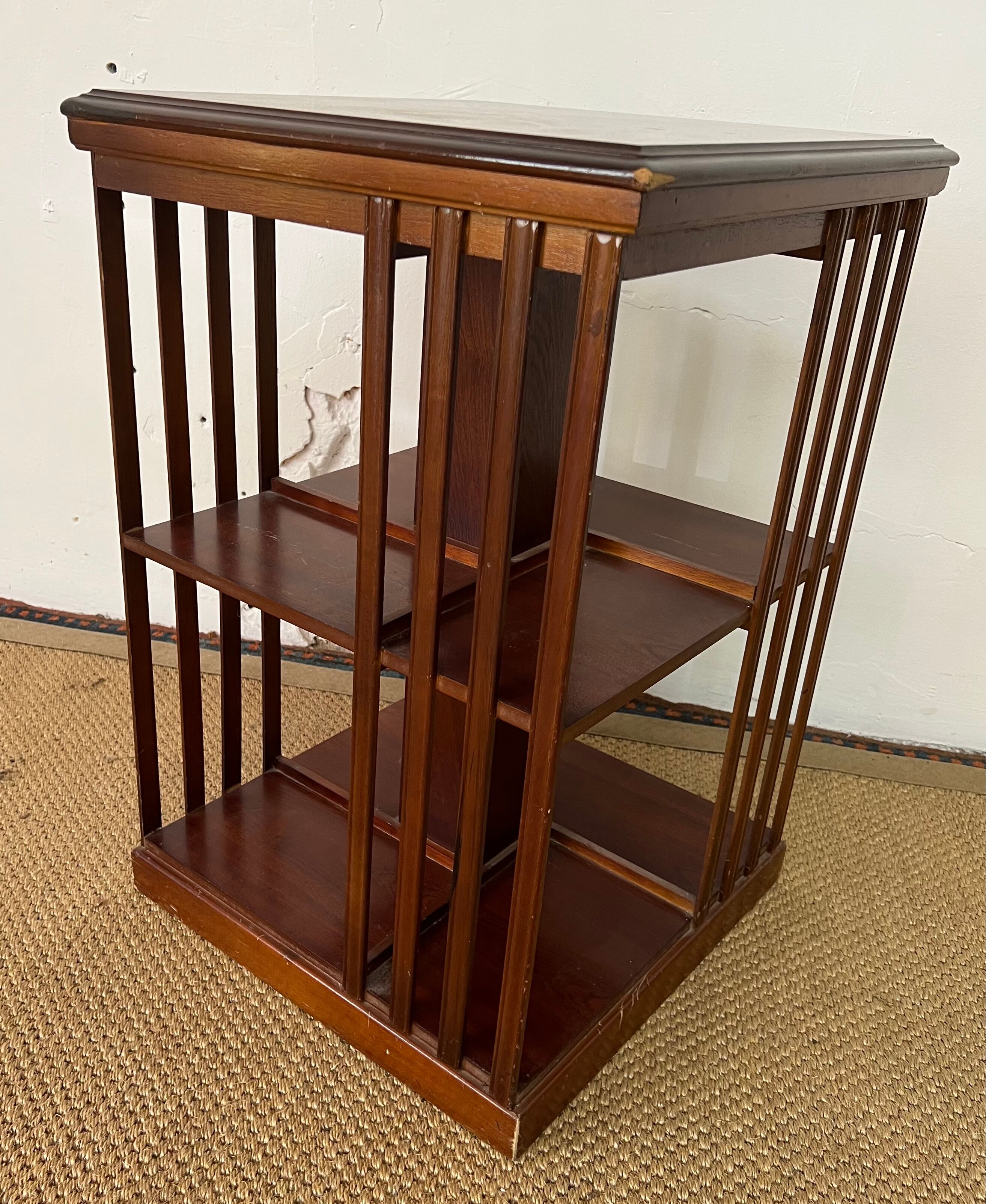 Rotating library