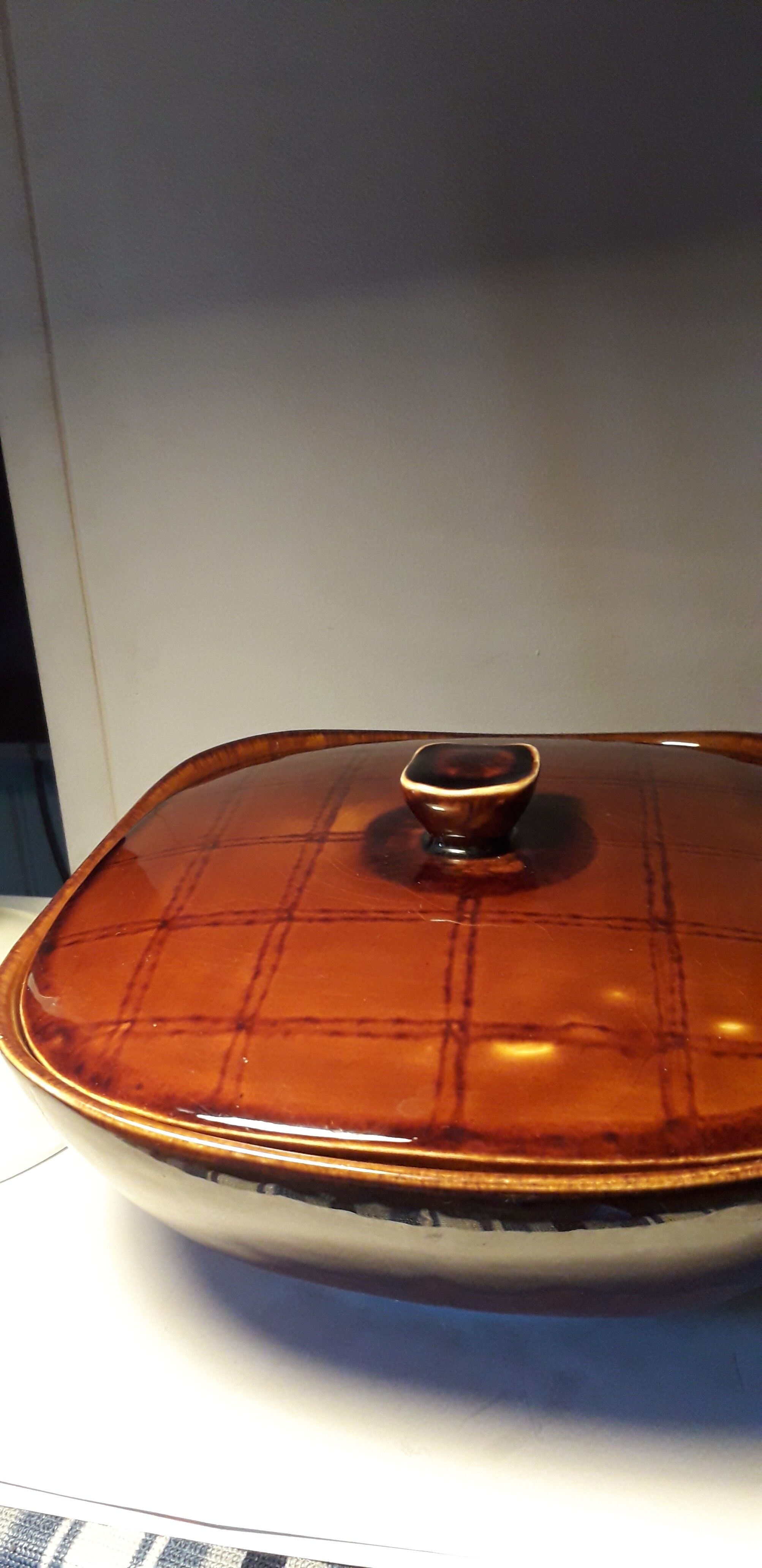 Vegetable with lid, in glazed ceramic of lunéville badonvillier