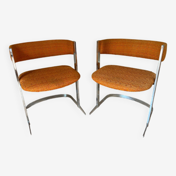 Deux chaises vintage oranges tissus métal