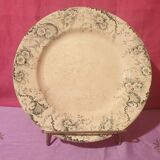 Pair of large round dishes Boulenger Choisy le Roi Derby Terre de fer