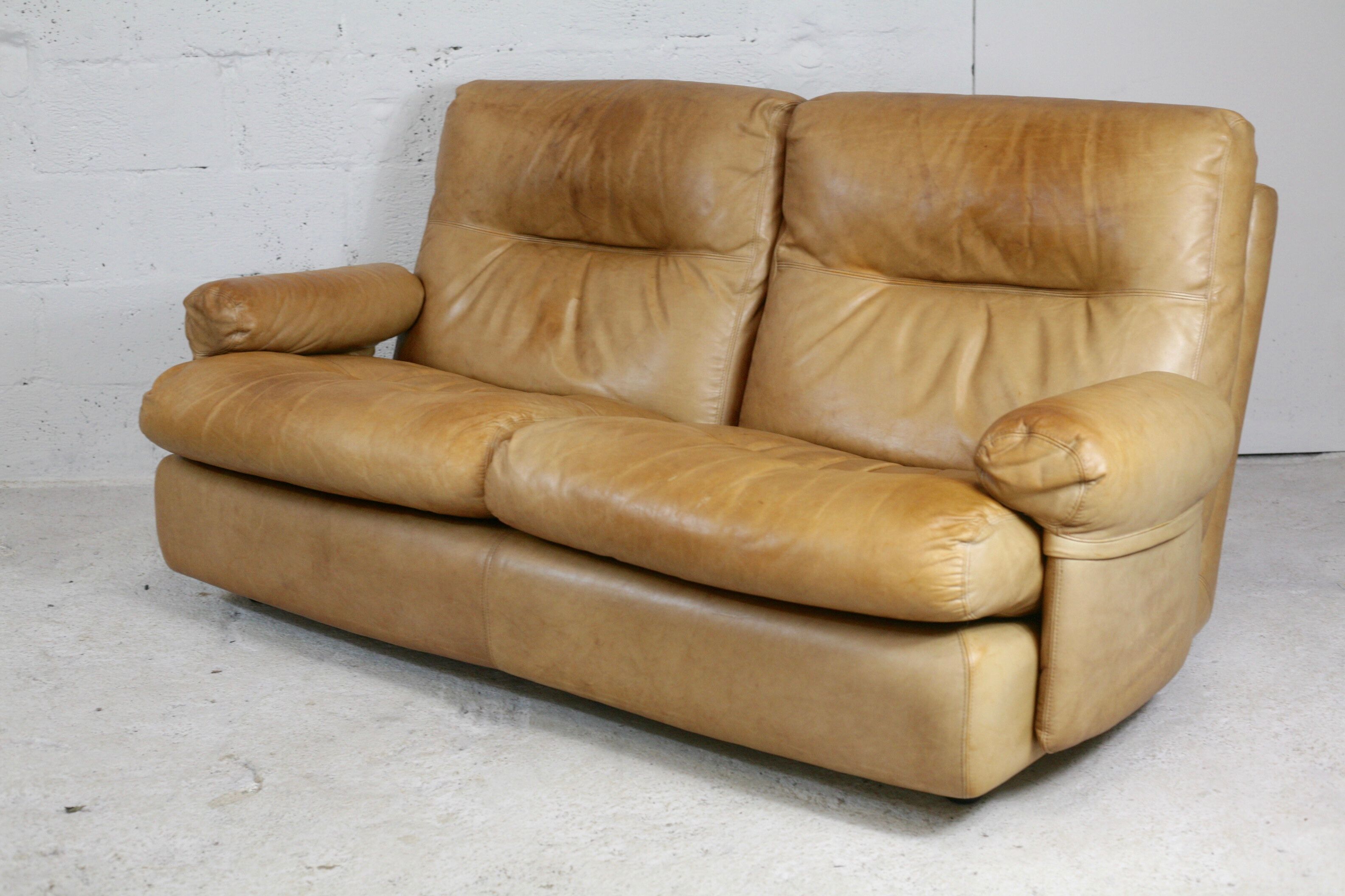 Leather sofa, Albany model, late 70's, Roset edition
