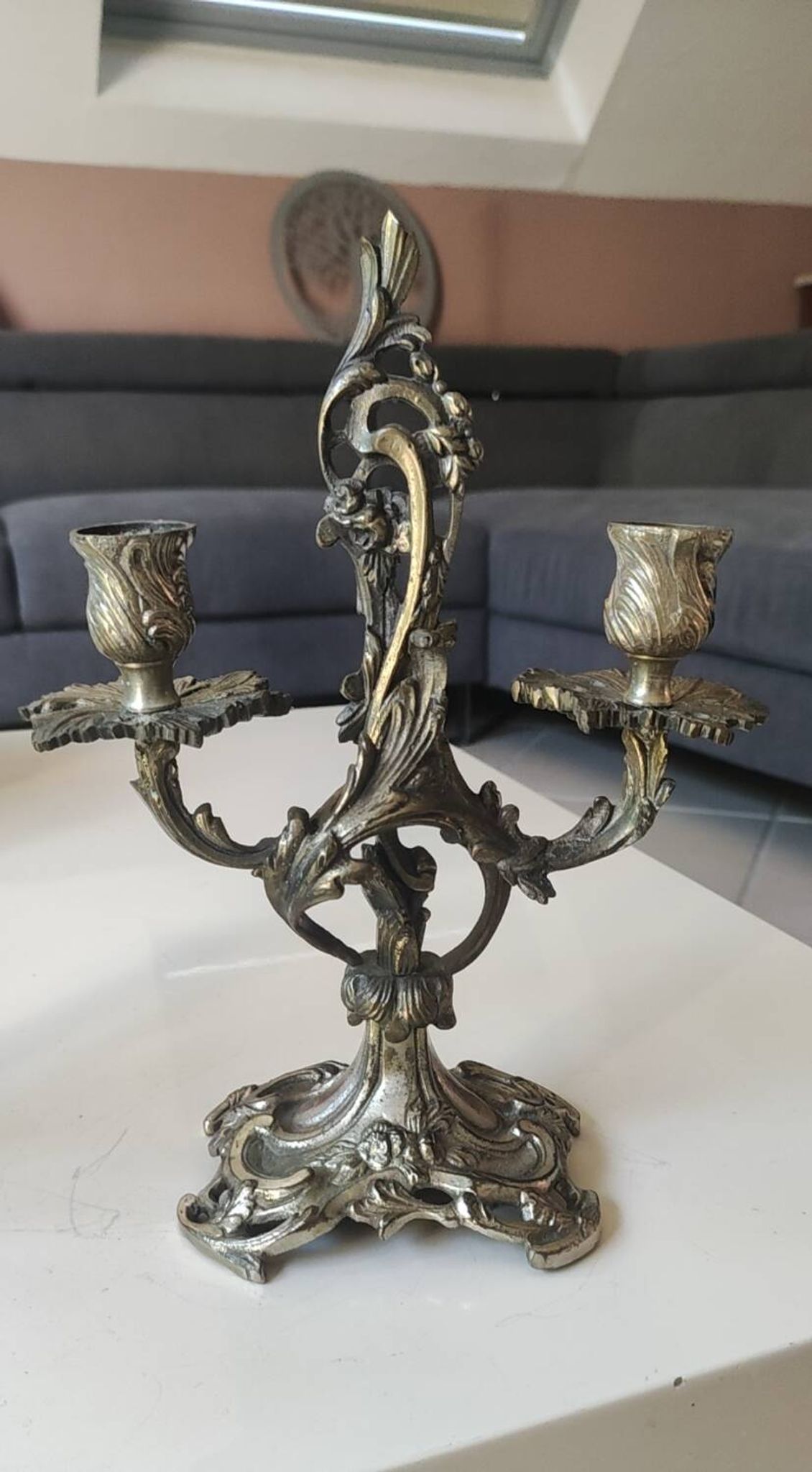 Pair of Candelabra in Louis XV/Rocaille Style, 2 lights. In gilded bronze, 19th century.