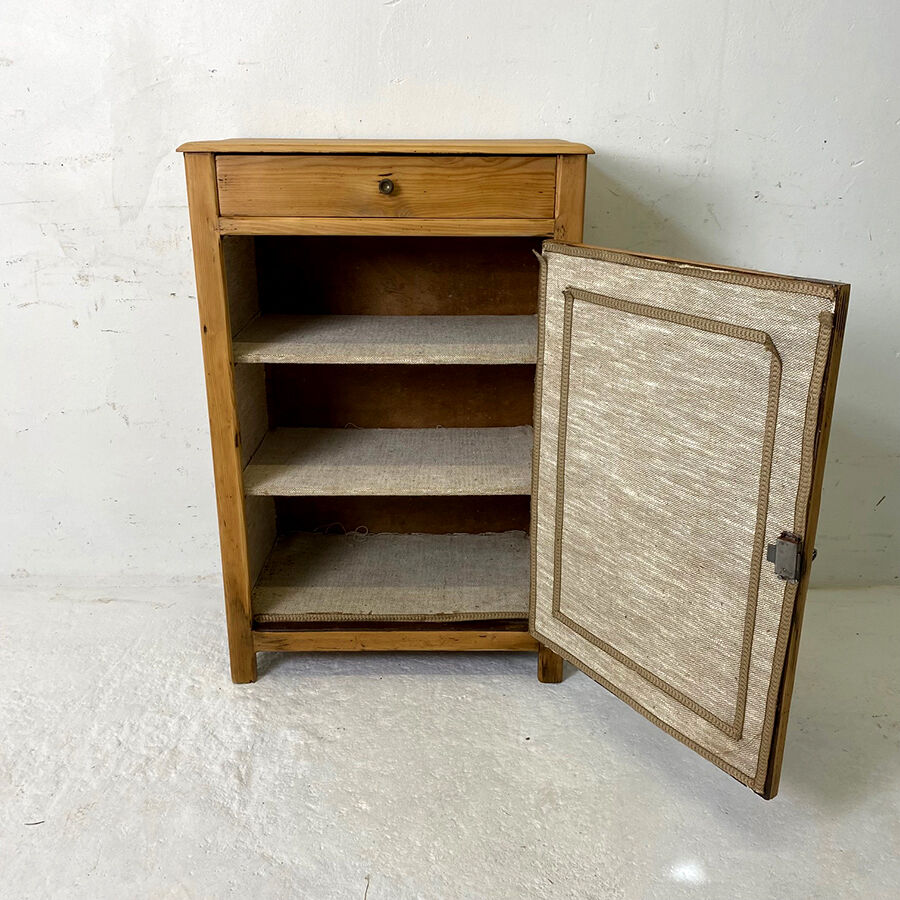 Vintage Parisian 50's buffet