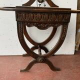 Travailleuse en hêtre teinté table a couture XX siècle