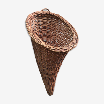 Panier, corne d'abondance, osier tressé