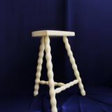 Tabouret tripode