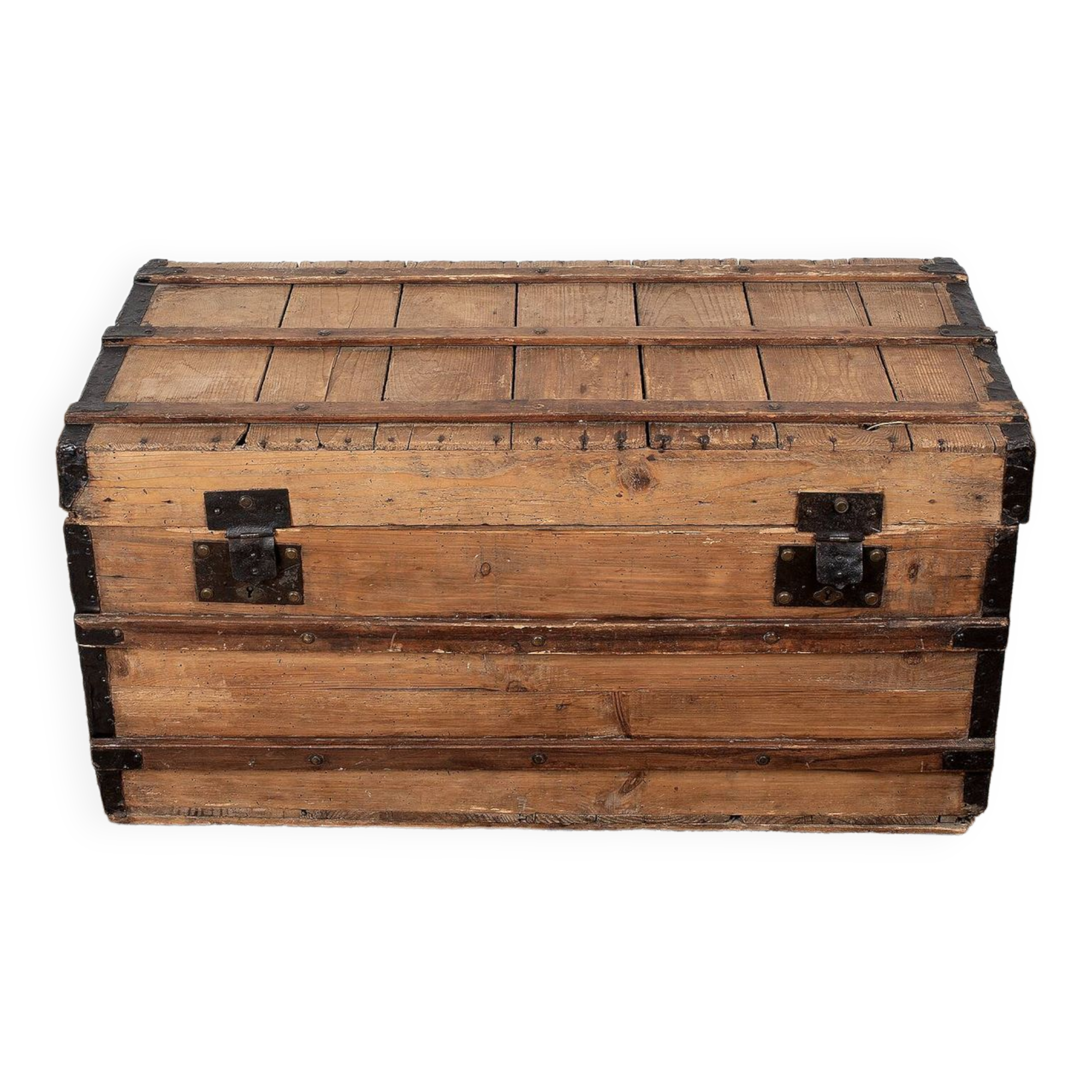 Large old trunk, wood and steel