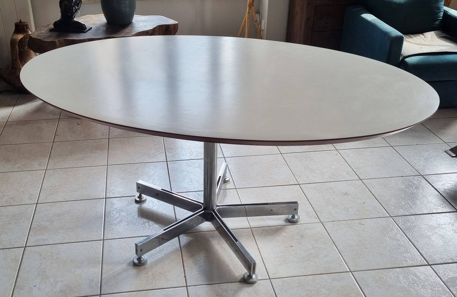 Roche Bobois oval table, white laminate and chrome, 1970s