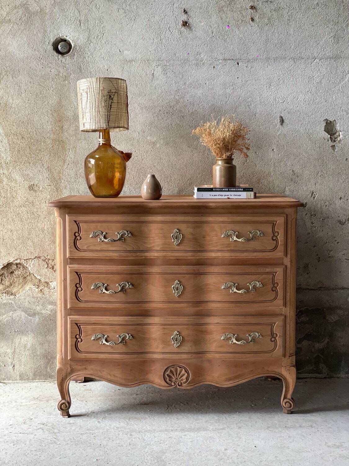 Louis XV chest of drawers