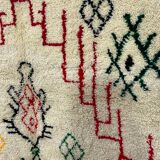 Handcrafted Moroccan Berber carpet 195 x 155 CM
