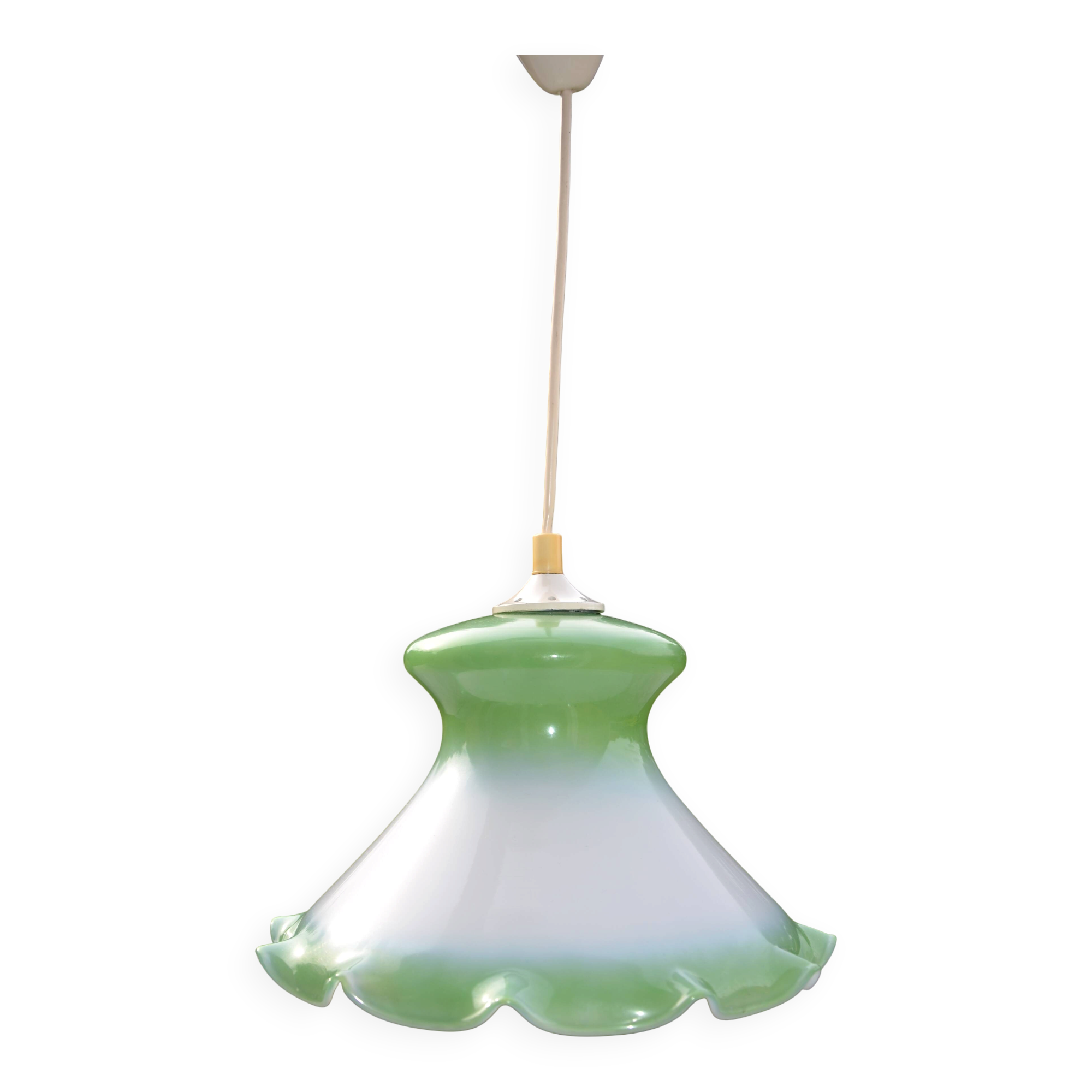 Vintage suspension in green opaline