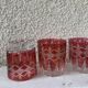 7 verres à apéritif en verre rouge et transparent ciselés vintage