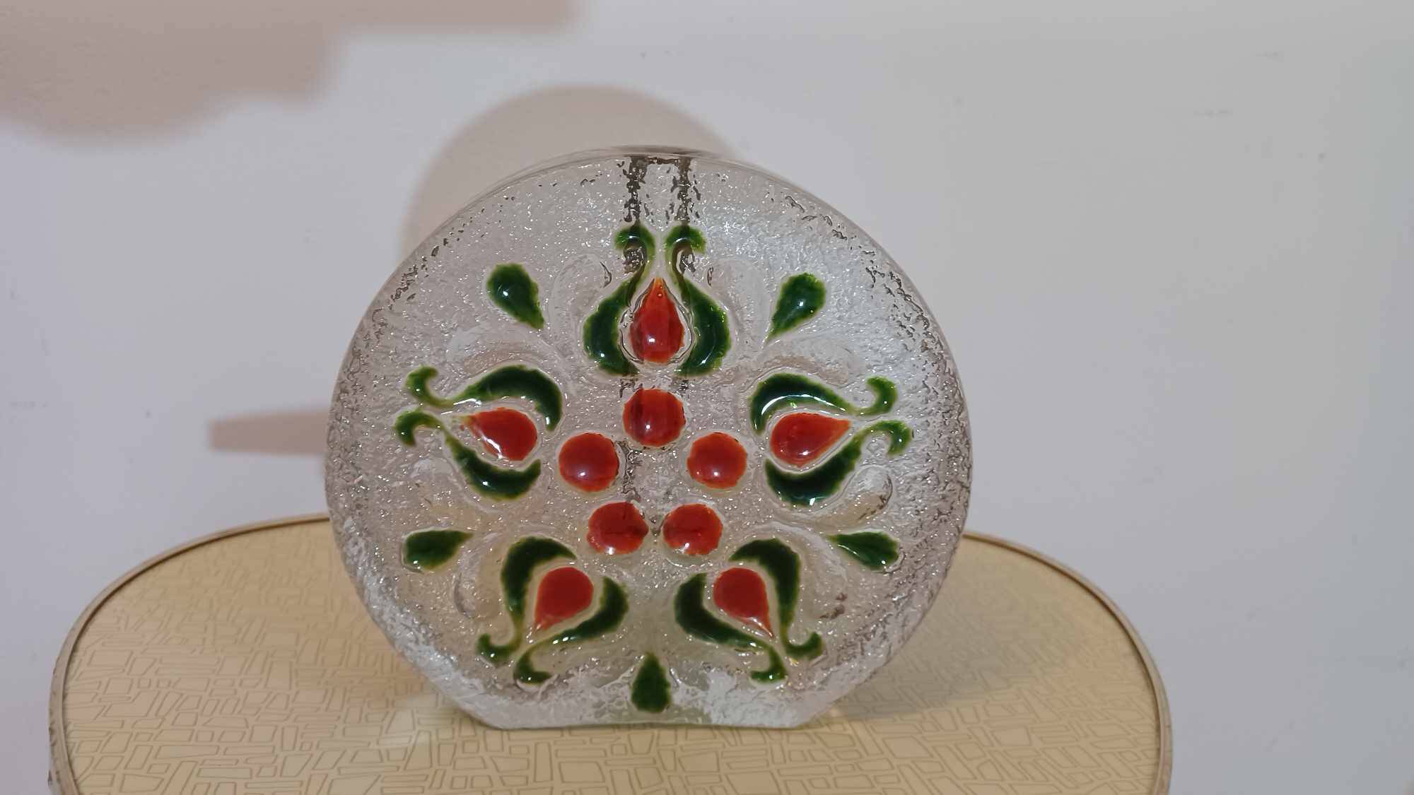 2 vases en verre Pop Art de Walther, années 1970