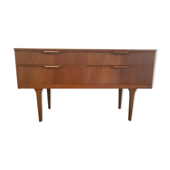 Small scandinace line in clear teak