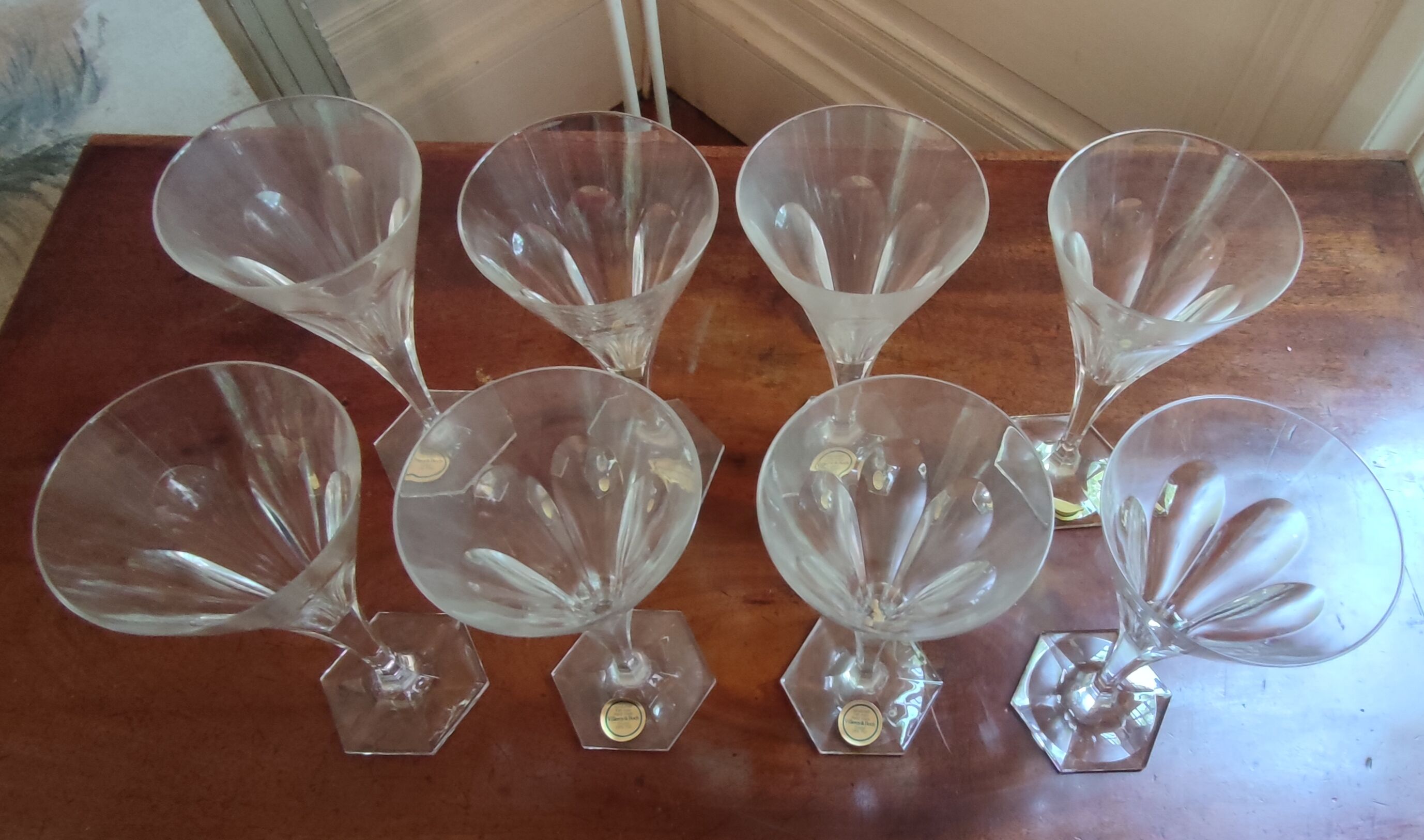 Series of 8 Villeroy and Boch crystal glasses
