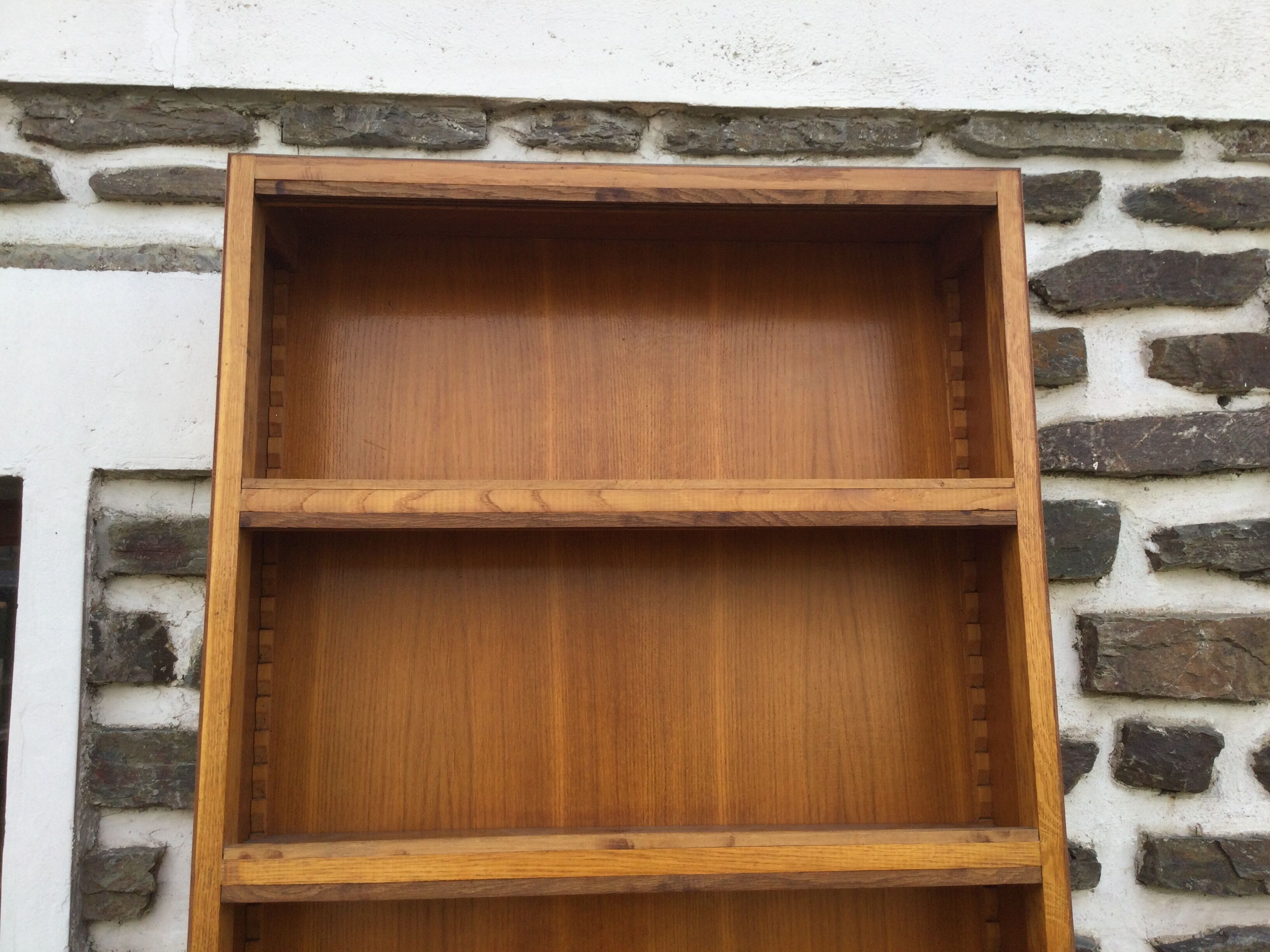Vintage library