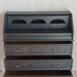 Scriban chest of drawers