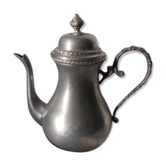 Tin teapot