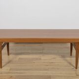 Table basse en teck du milieu du siècle par Johannes Andersen pour CFC Silkeborg, Danemark