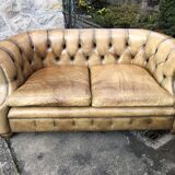 2-seater Chesterfield sofa in tan leather