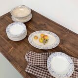 Set of 23 pieces of Marie Louise ironstone service