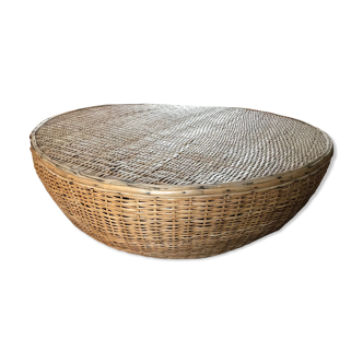 Wicker/rattan coffee table