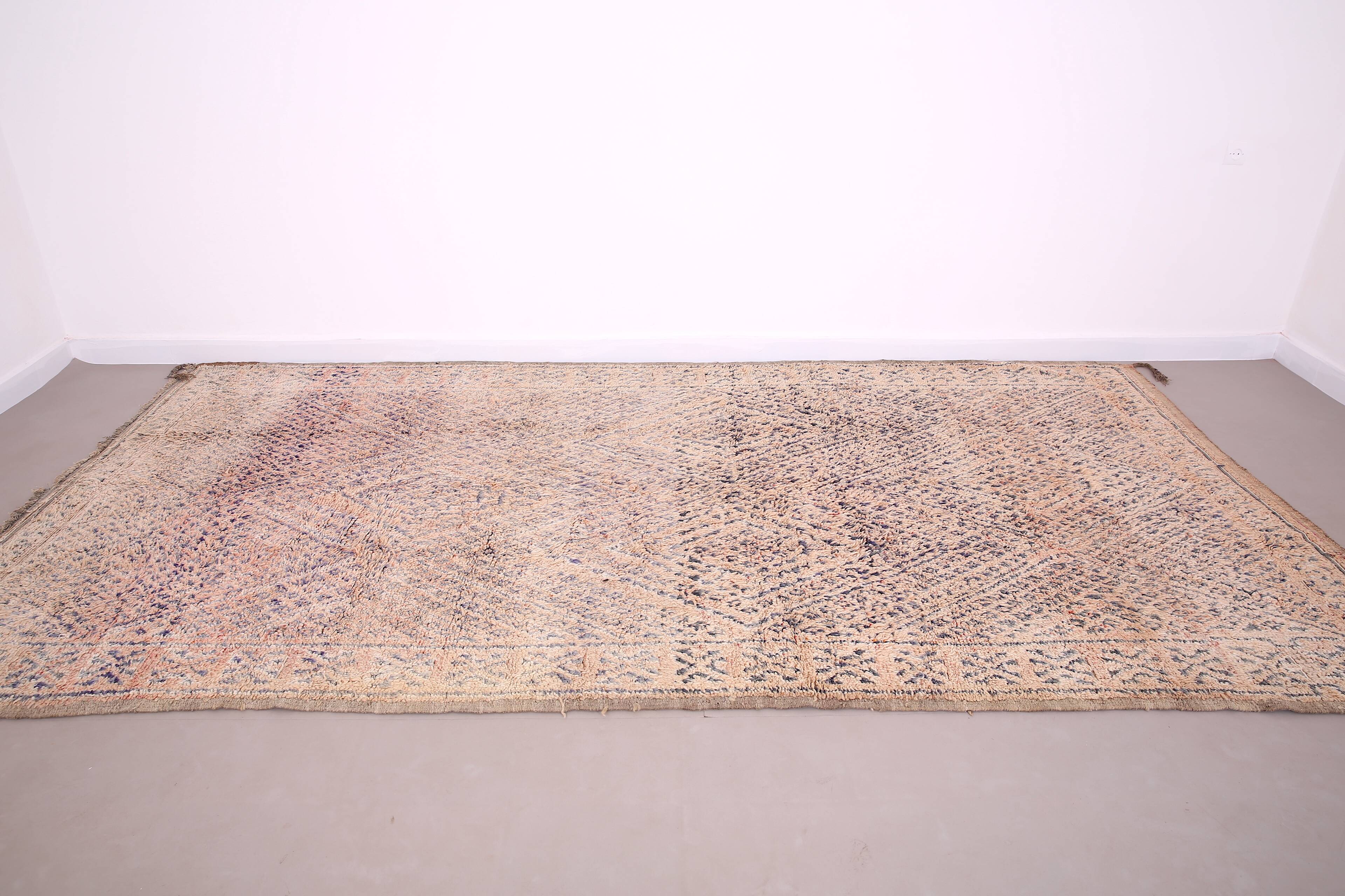 Vintage Beni Mguild Rug 196 CM X 383 CM - tapis marocain berbere - moroccan rug