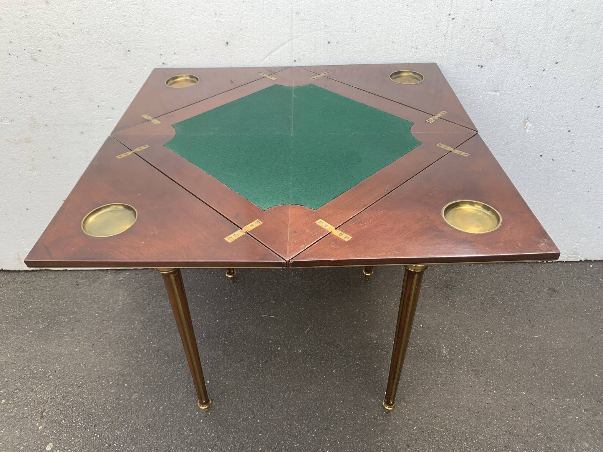 Table for games "Handkerchief" Napoleon III mahogany and brass fillet XIX century
