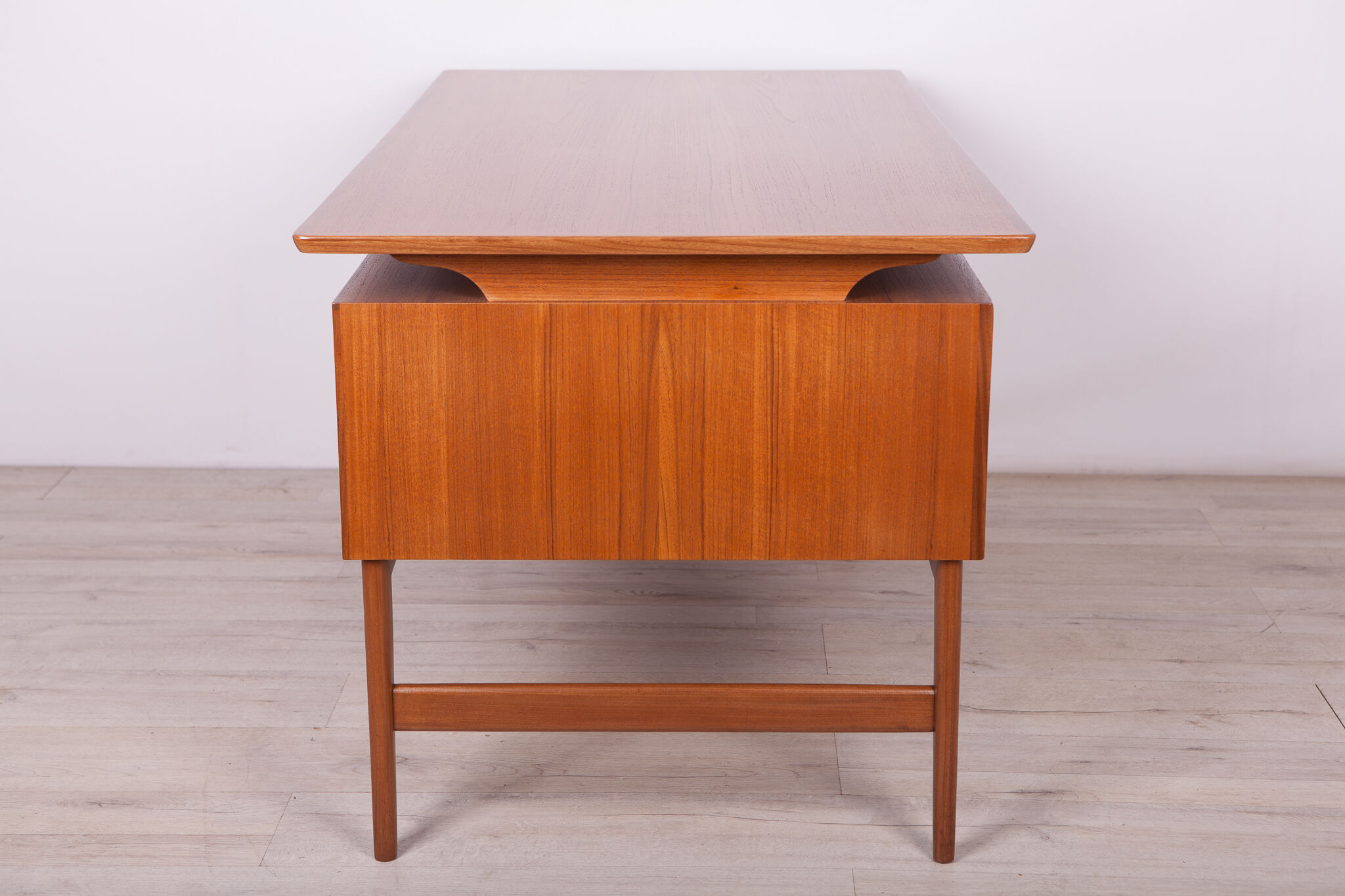 Mid-Century Freestanding Teak Desk, 1960s