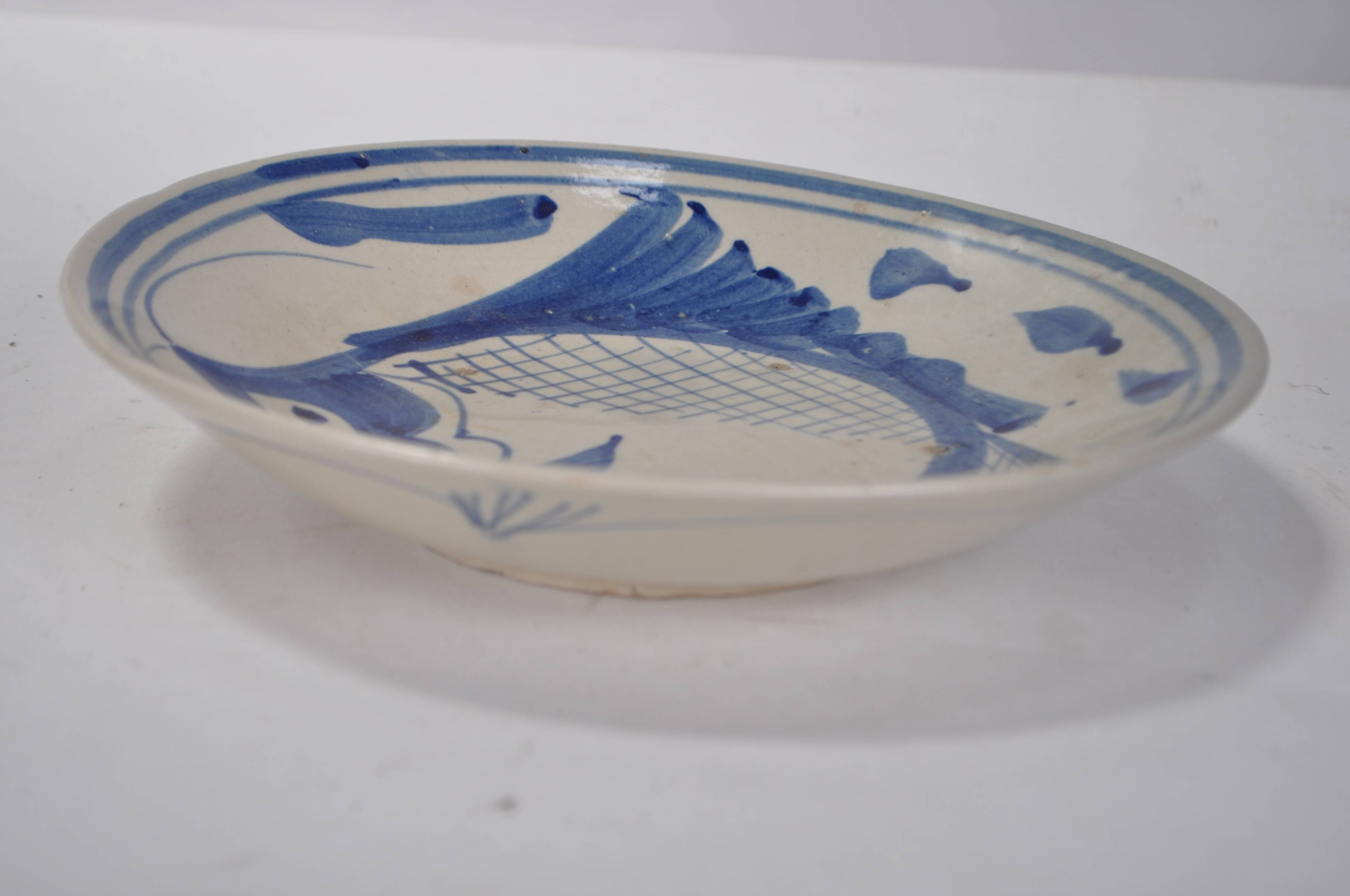 Chinese dish plate with blue carp decor