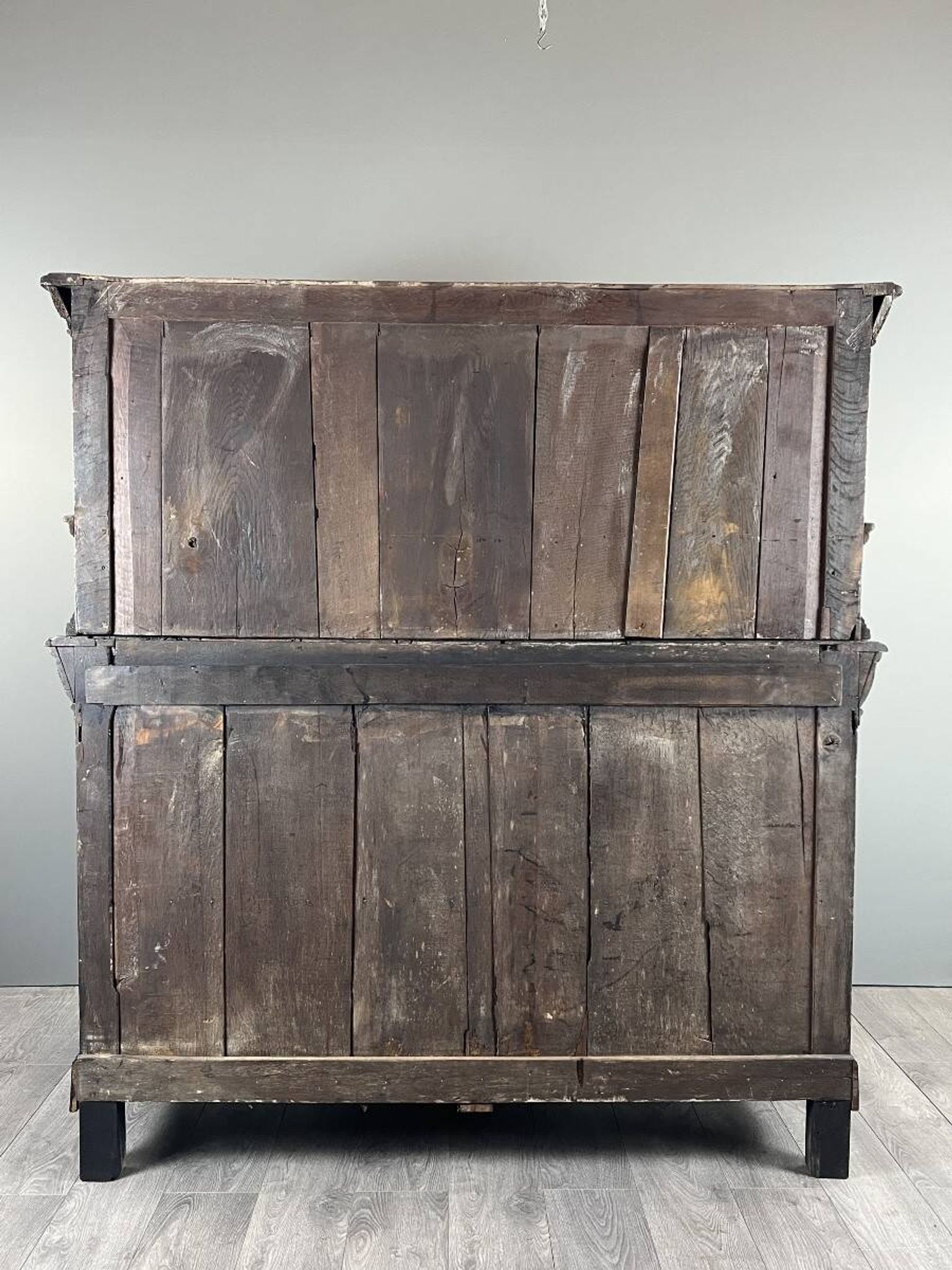 Antique carved wooden buffet in Renaissance style, late 18th / early 19th century.