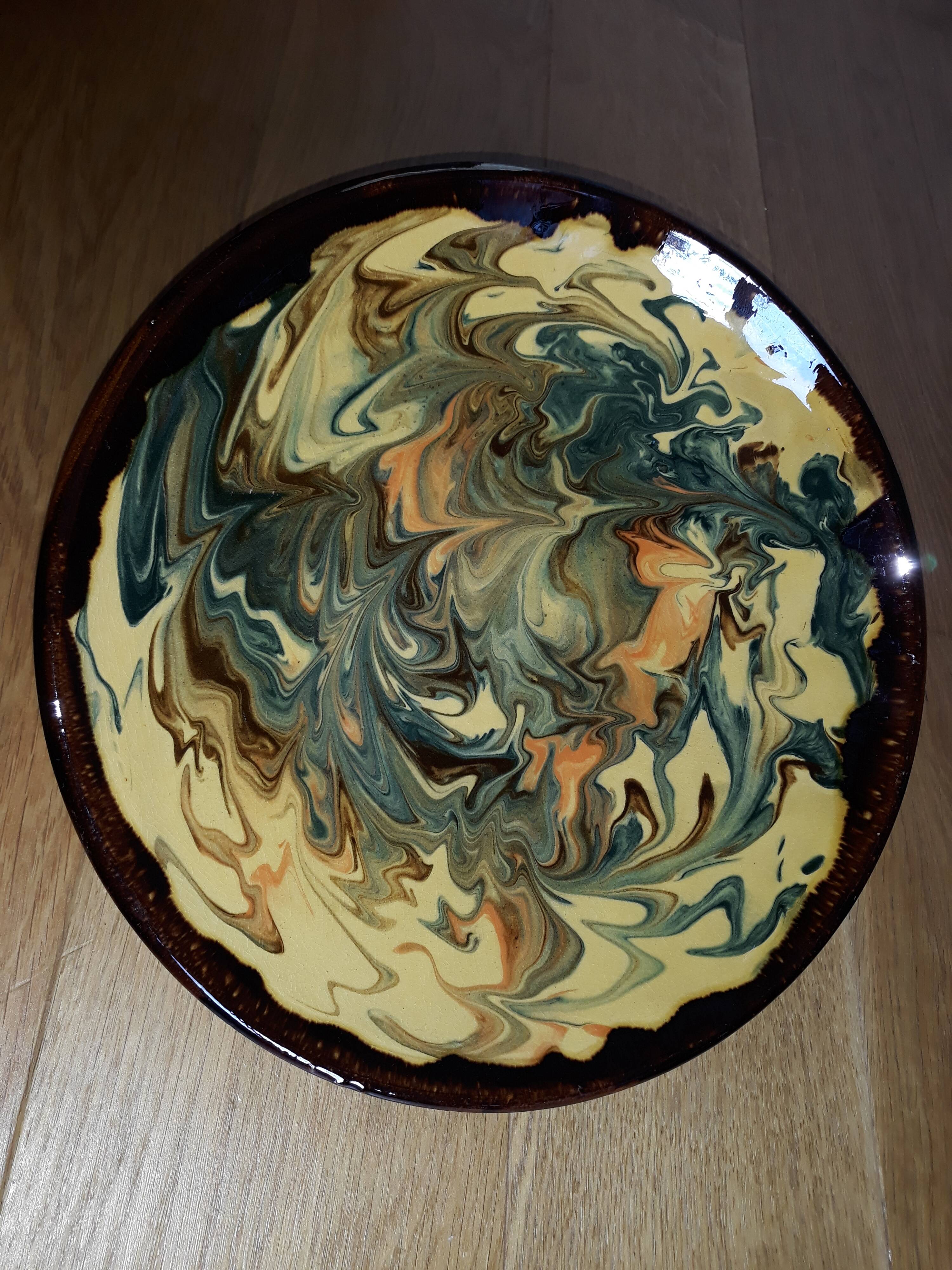 Marbled artisanal ceramic dish from Spain