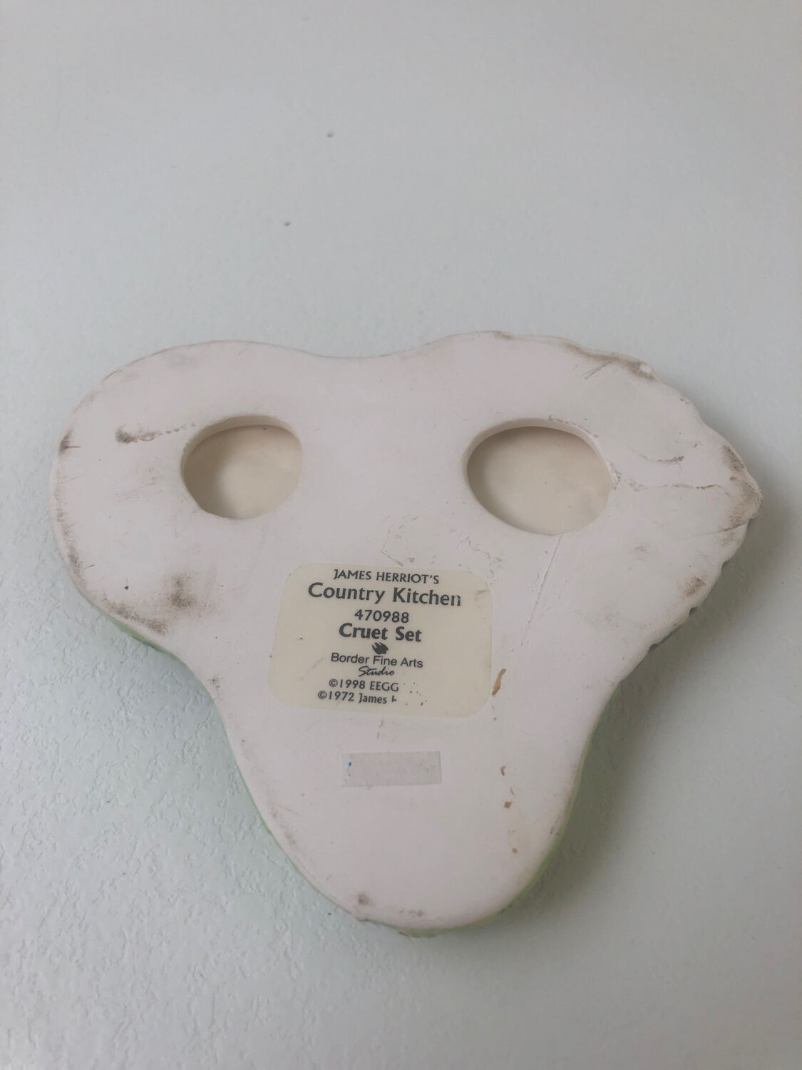 Salt shaker, pepper and mustard maker, dog, cat