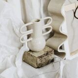 Round cream hodgepodge vase