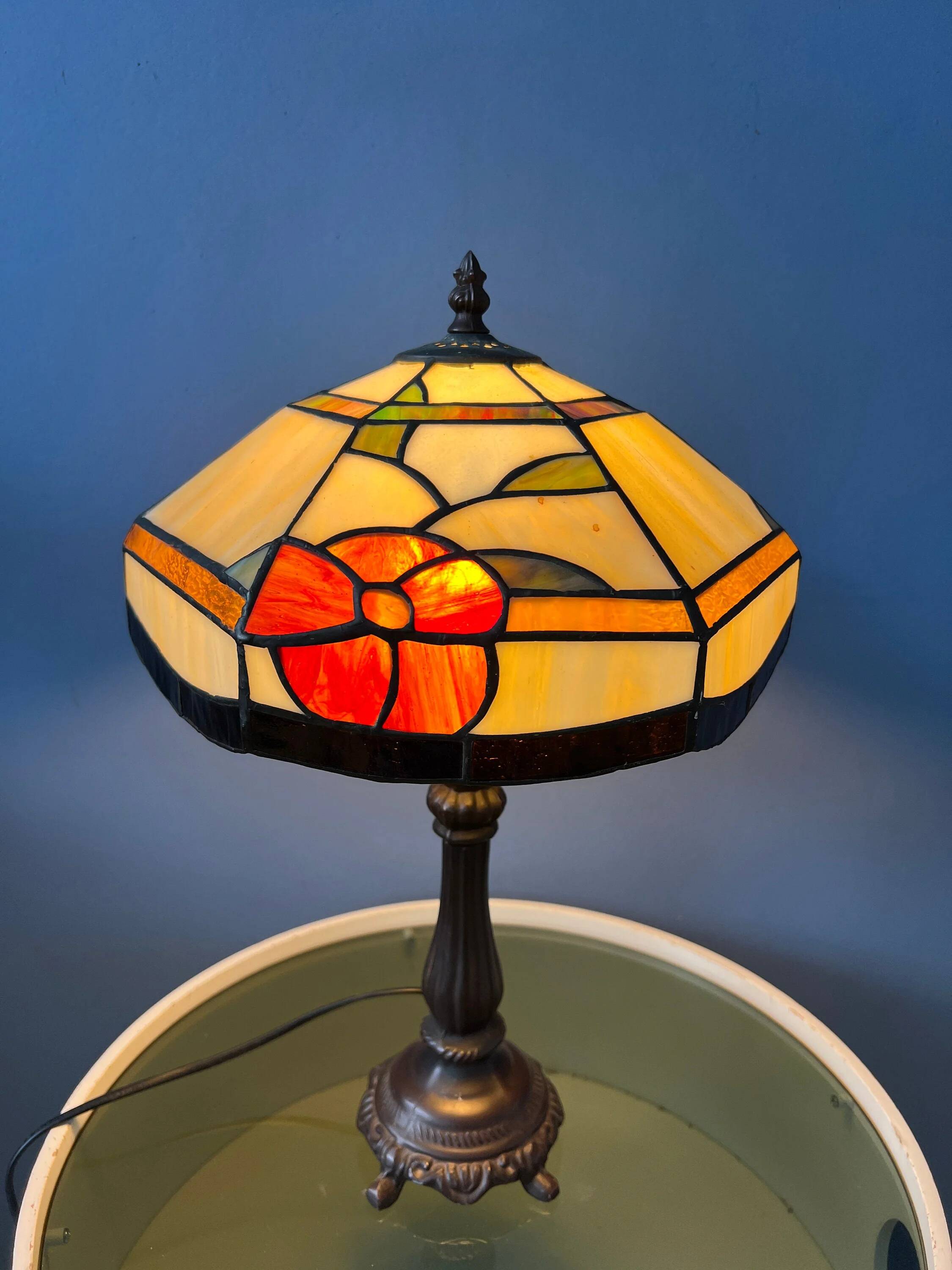 Lampe de table style Tiffany en vitrail, Art déco