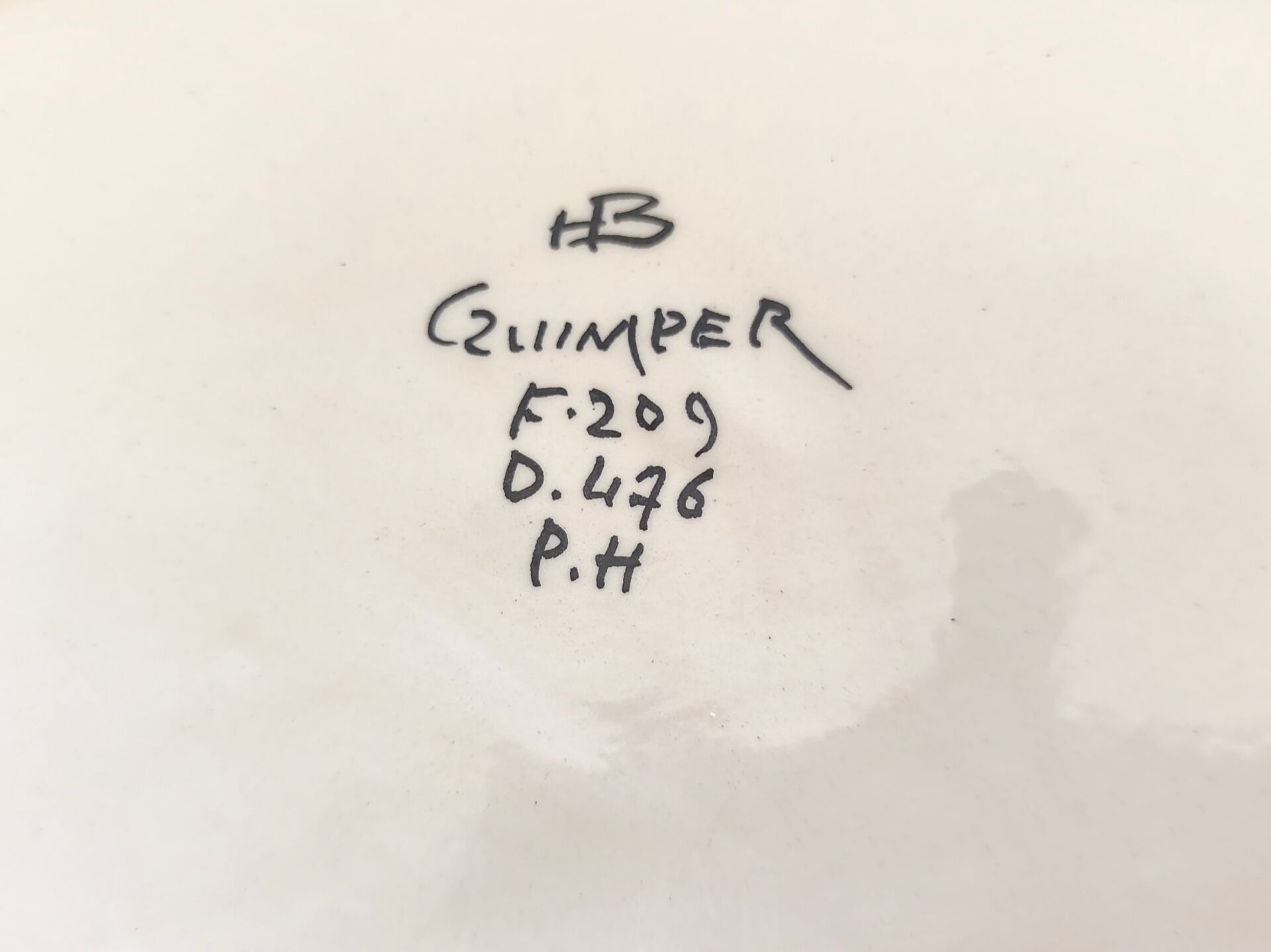 Henriot Quimper oval plate