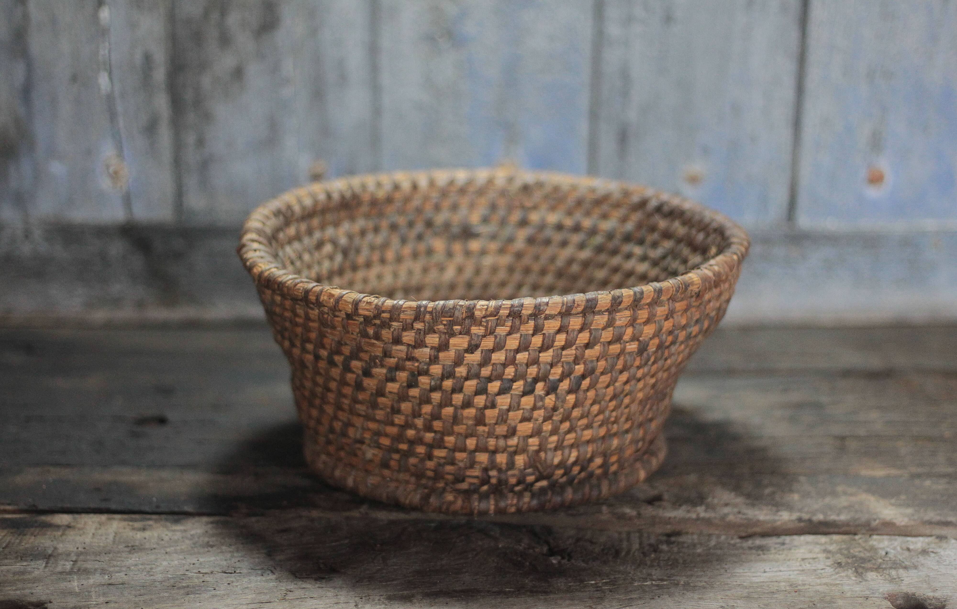 Old wicker basket, straw and bramble, woven basket, countryside, chal.