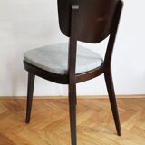 Ensemble de quatre chaises de salle à manger du milieu du siècle des années 1960 par TON