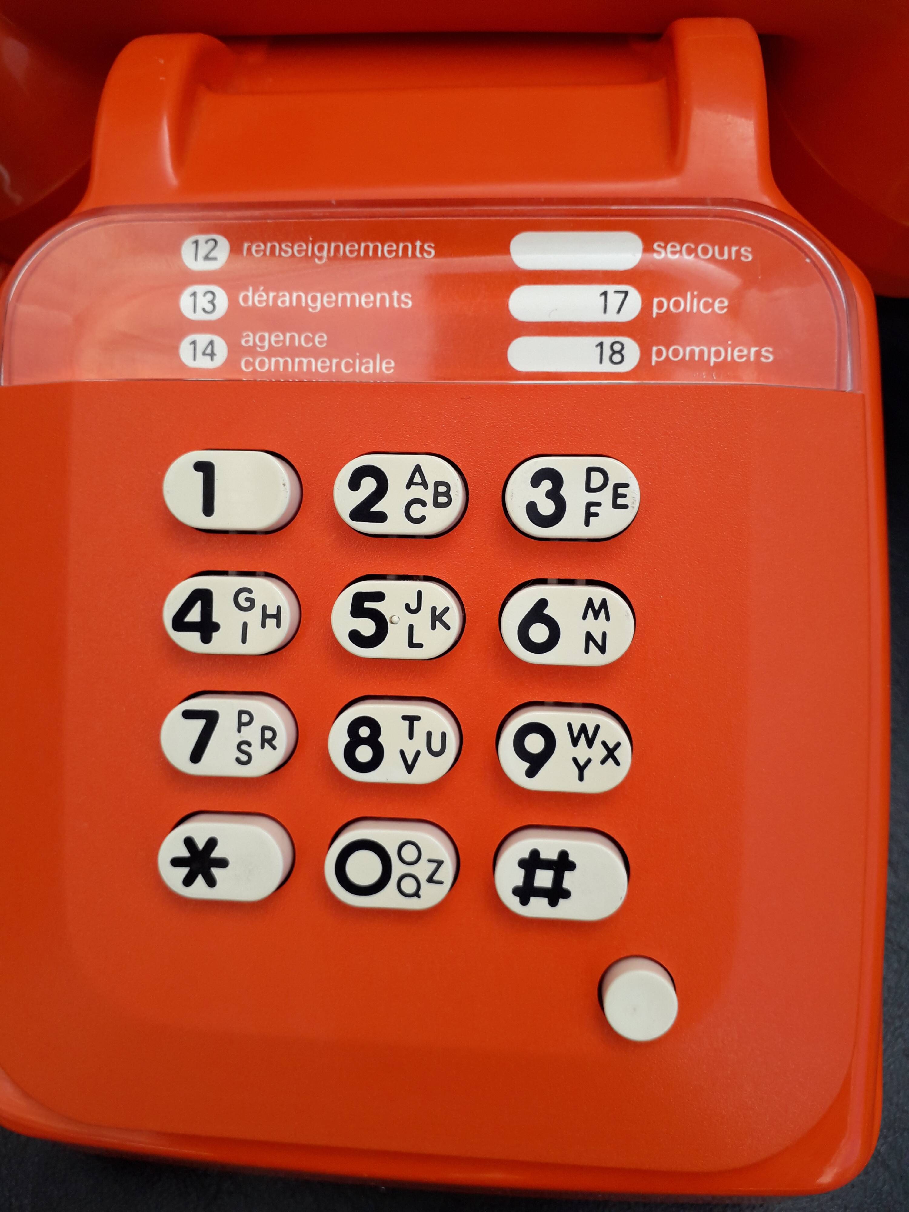 Phone orange vintage s63 socotel