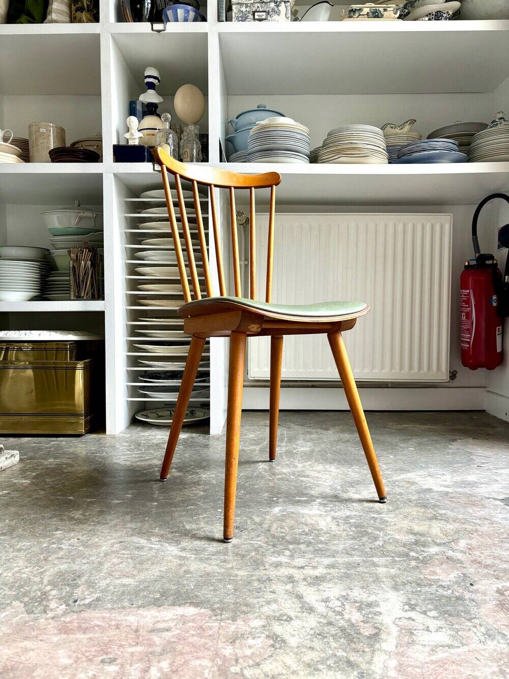 Baumann bistro chair in light wood and green skai, “Menuet” model