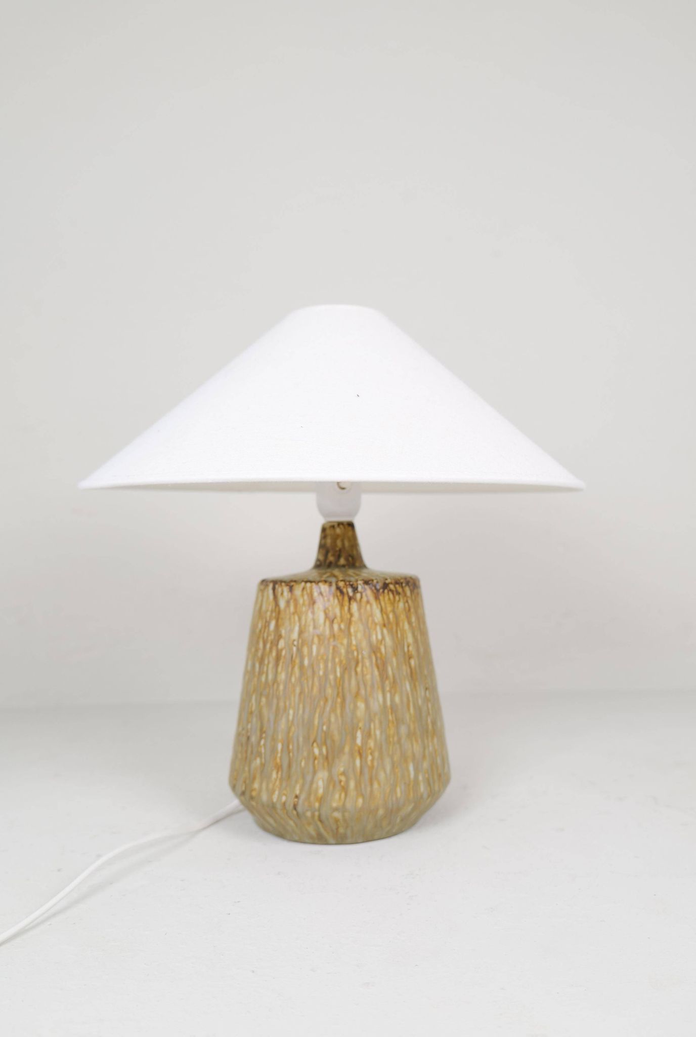 Mid-century ceramic table lamp in earth tones by Gunnar Nylund, Rörstrand, Sweden.