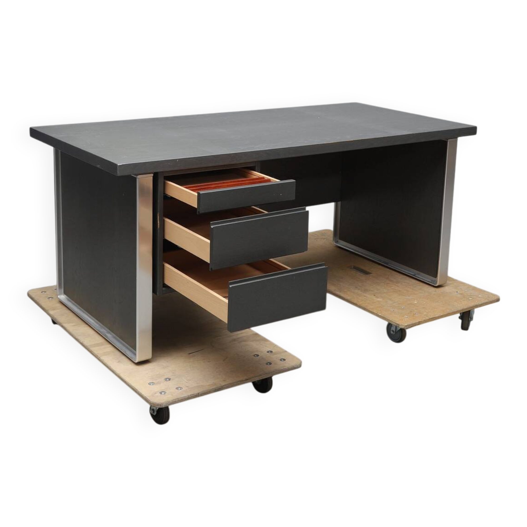 Karl-Erik Ekselius — JOC Vetlanda Desk — 1980s Swedish Modern — Lacquered W