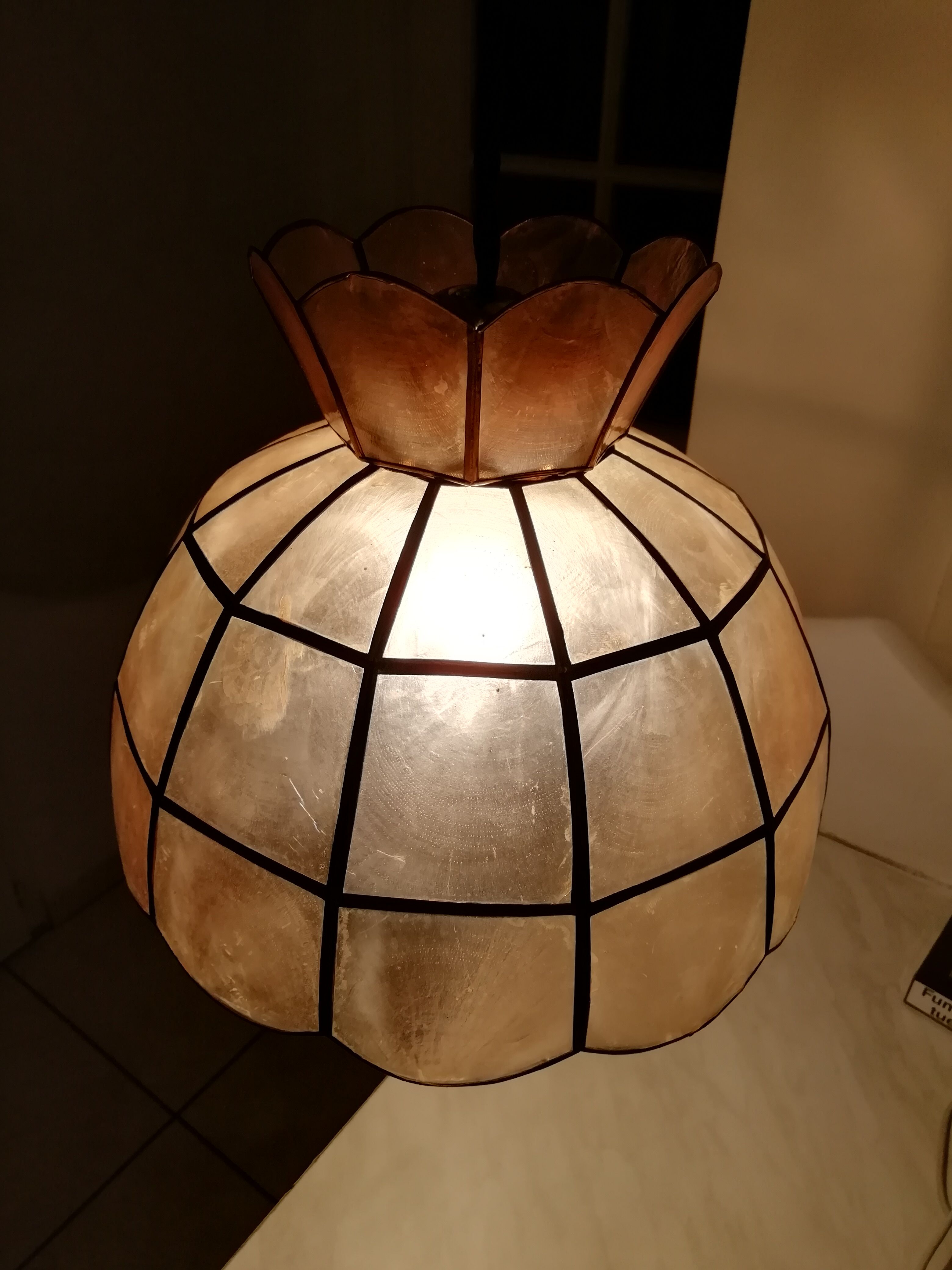 Suspension nacre et laiton 60s