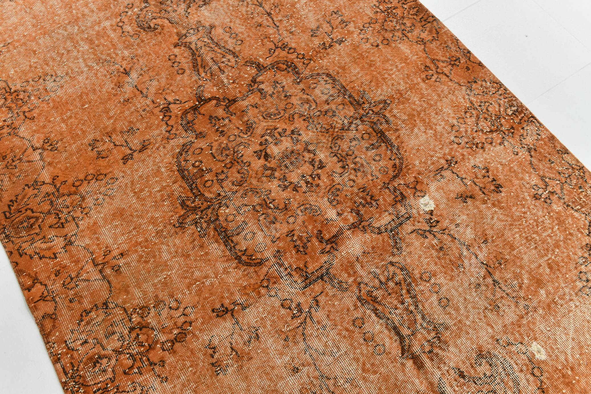 5x9 brunt orange classic turkish rug, 151x266cm