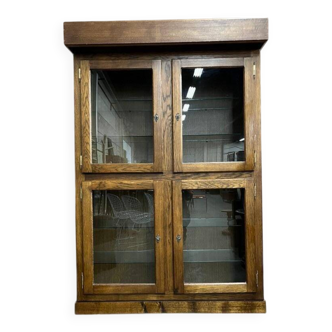 Robust vintage wooden display cabinet / wardrobe
