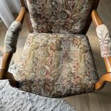 Upholstered armchair with floral pattern – Carved wooden structure – Vintage