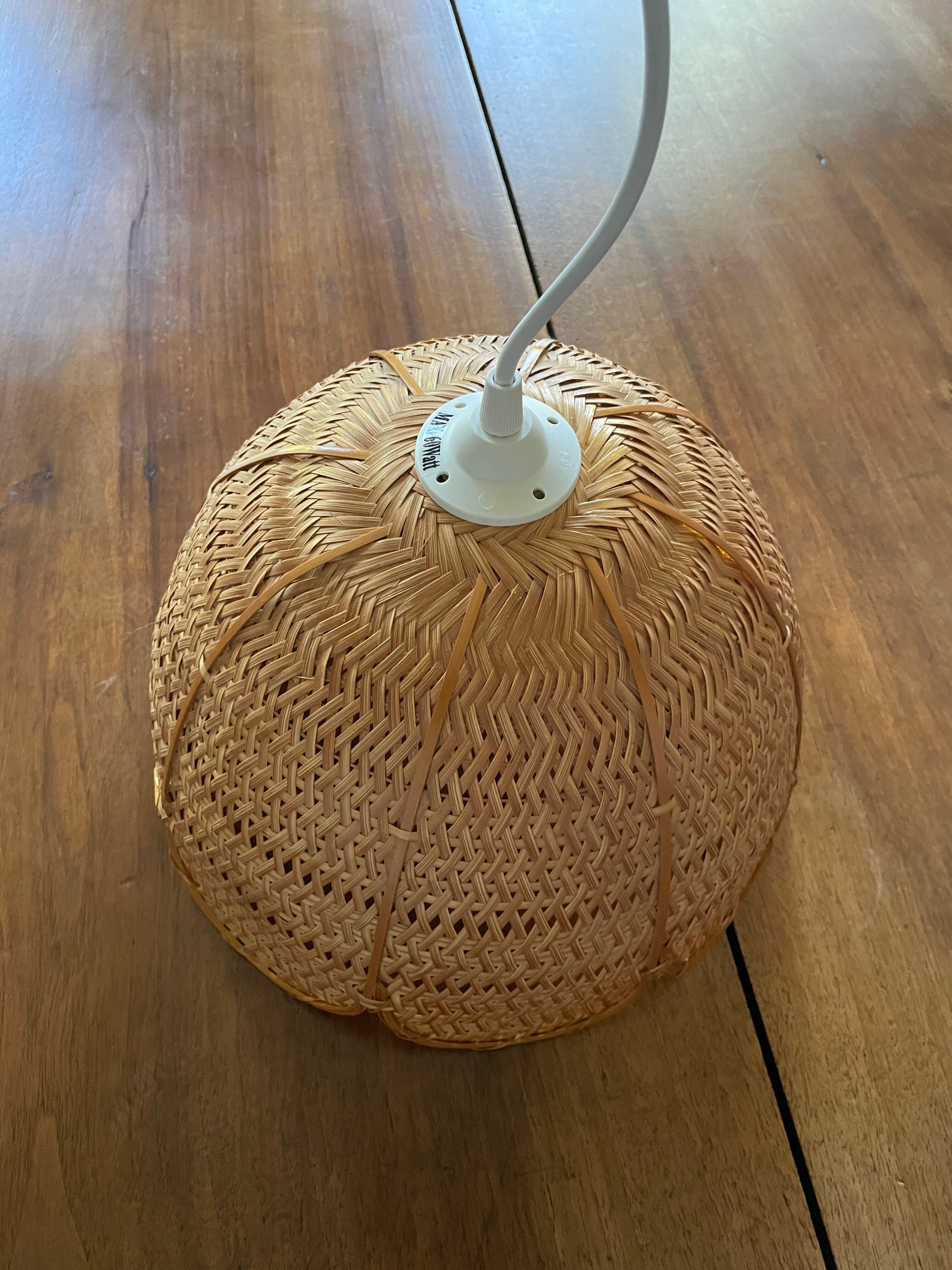 Hanging lamp wicker flower