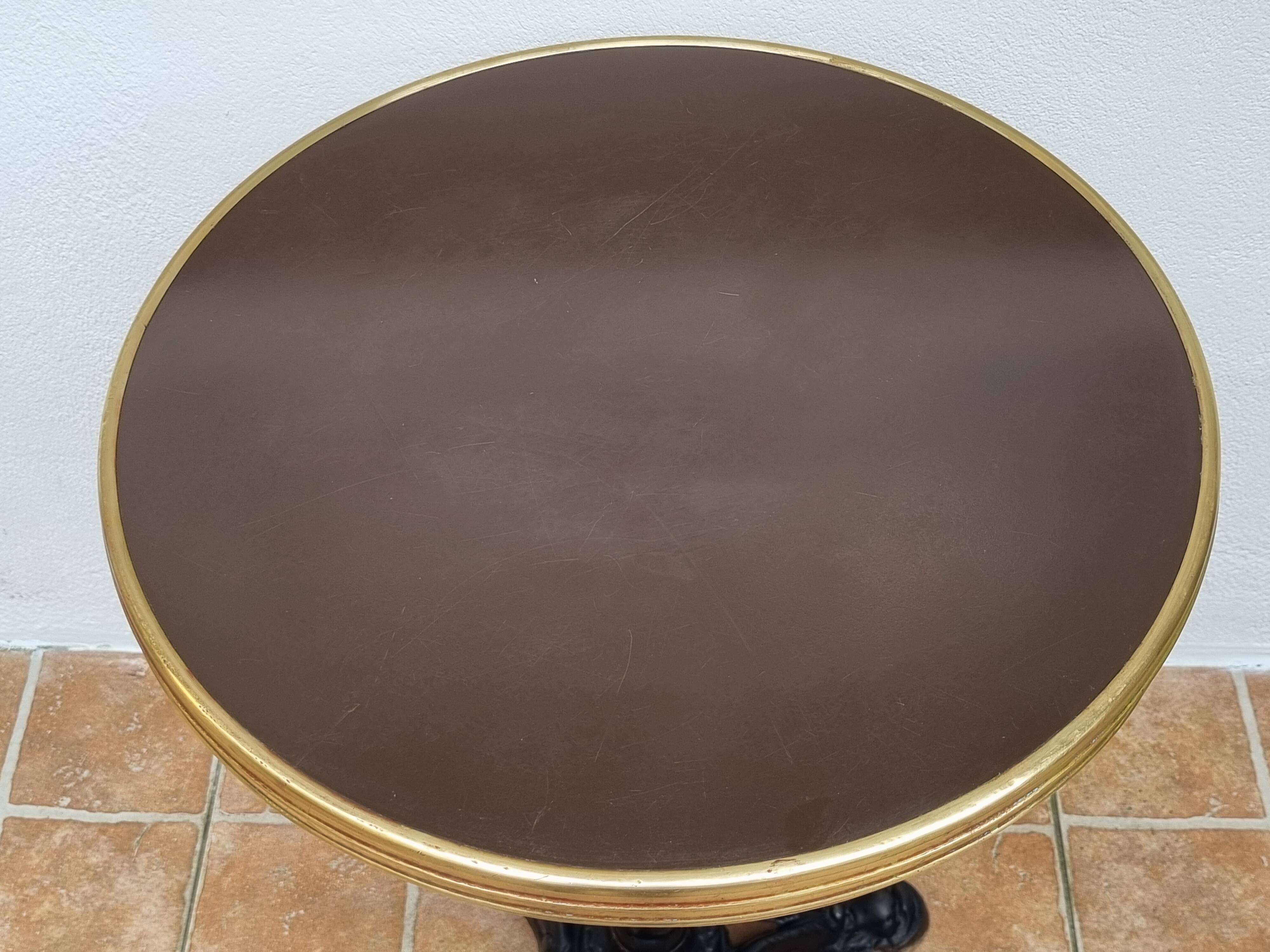 Antique 50s tripod bistro table, 74 cm